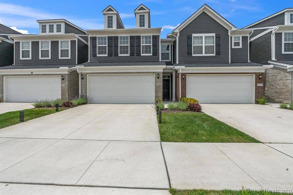 Lake Orion, MI,4782 Broomfield Way