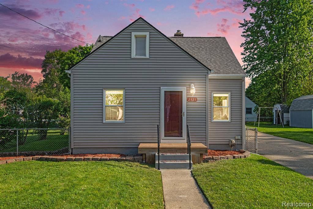 Grand Blanc, MI 48507,2323 Nichols Avenue