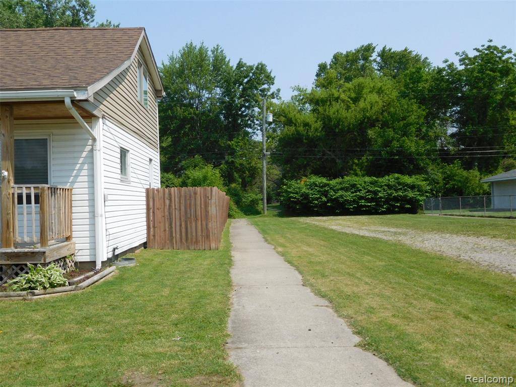 Clinton Twp, MI 48035,20263 Finley Street