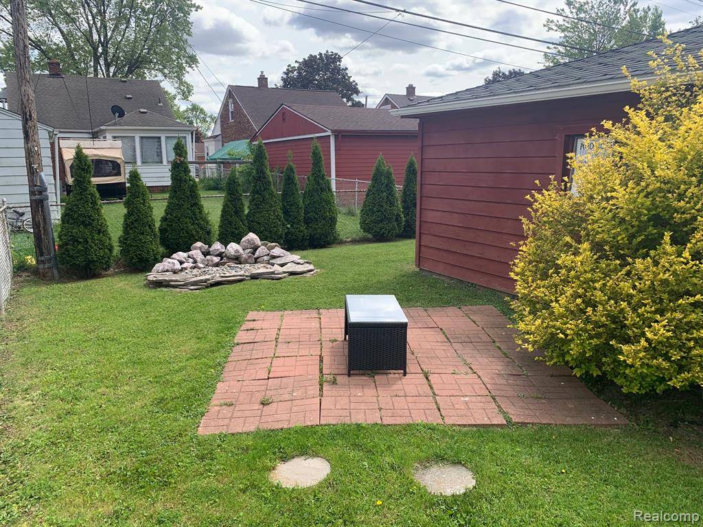 Allen Park, MI 48101,17439 Brody Avenue