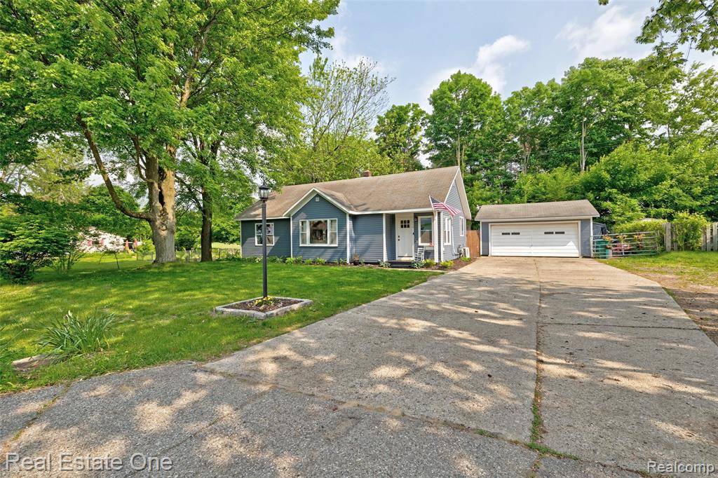 Oxford, MI 48371,110 Minnetonka Drive