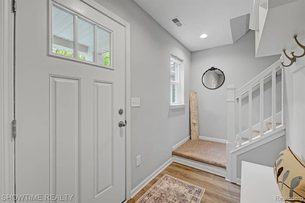Brighton, MI 48116,614 Anne Avenue