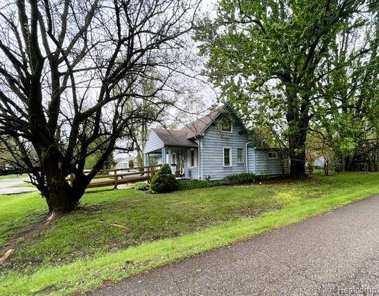 Shelby Twp, MI 48317,8123 Janis Street