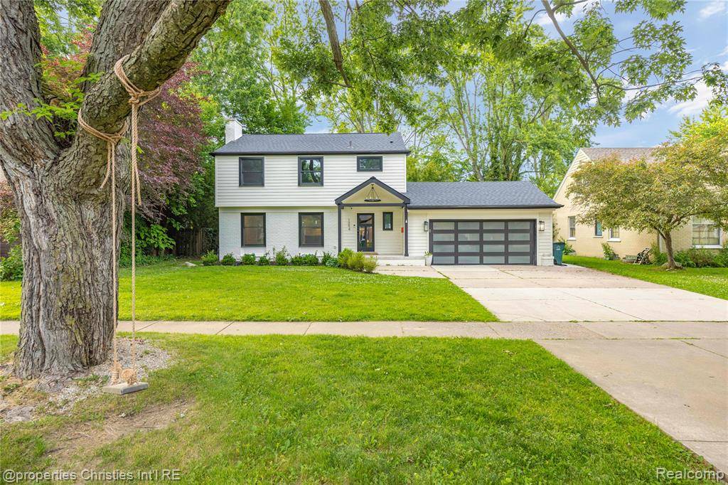 Birmingham, MI 48009,1054 Saxon Drive