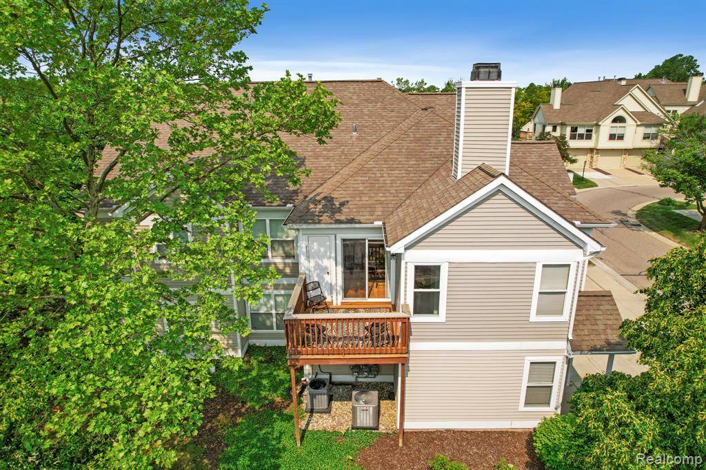 Ann Arbor, MI 48108,1637 Coburn Drive