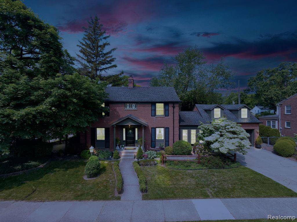 Dearborn, MI 48124,260 S Highland Street