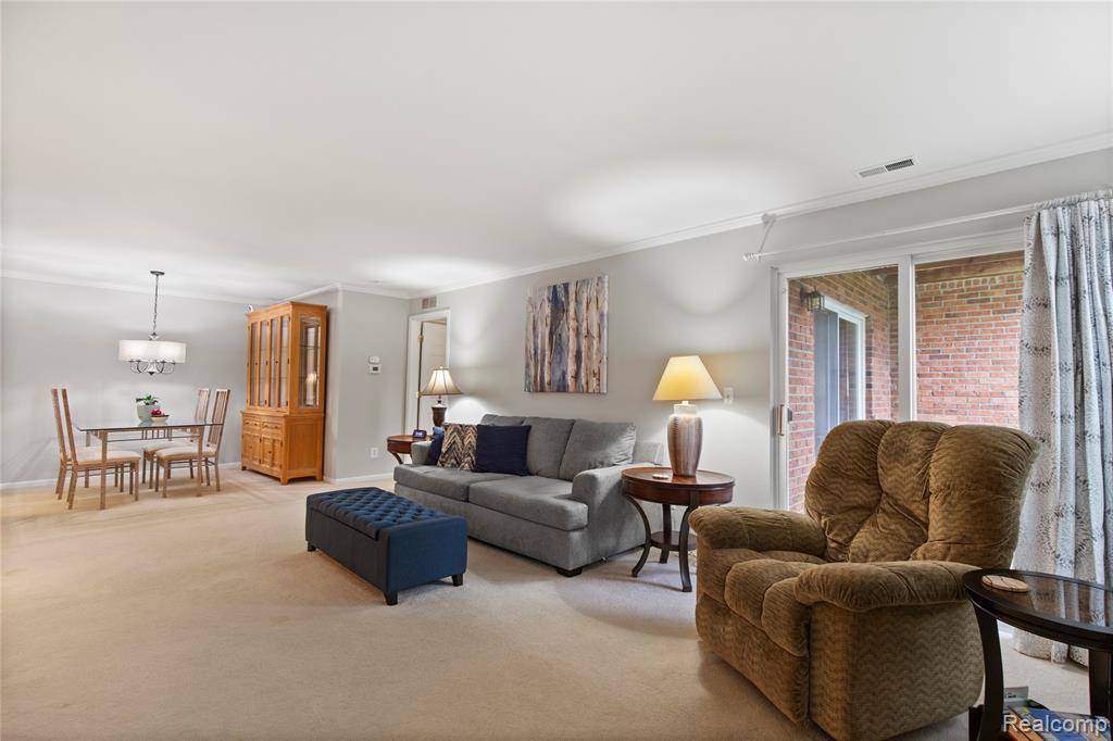 Shelby Twp, MI 48316,56575 Chesapeake Trail