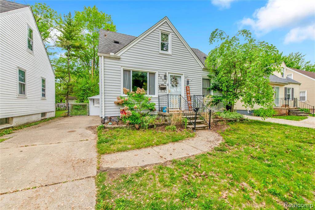 Dearborn, MI 48124,3504 Detroit Street