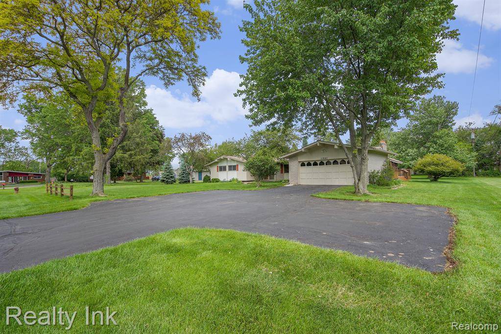 Van Buren, MI 48111,11641 Juniper Drive