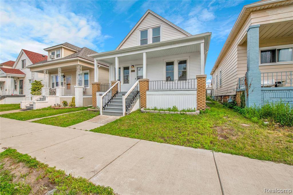 Hamtramck, MI 48212,3851 Fredro Street