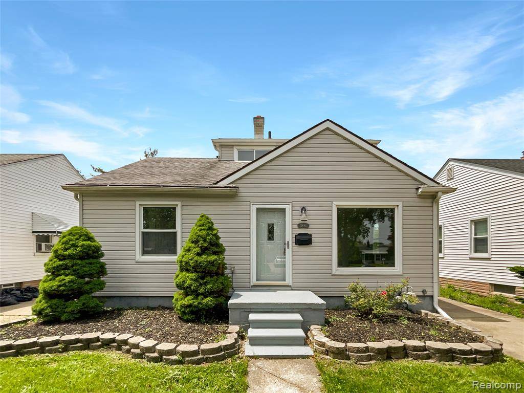 Wyandotte, MI 48192,3894 17th Street