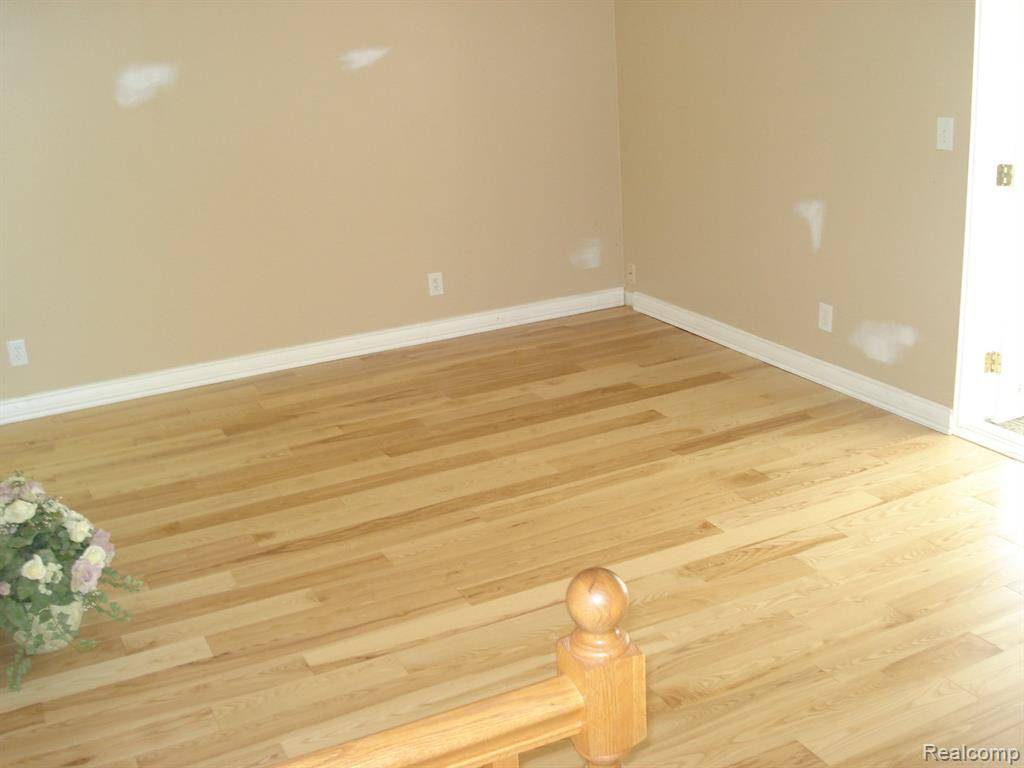Shelby Twp, MI 48313,8783 Lozen Drive