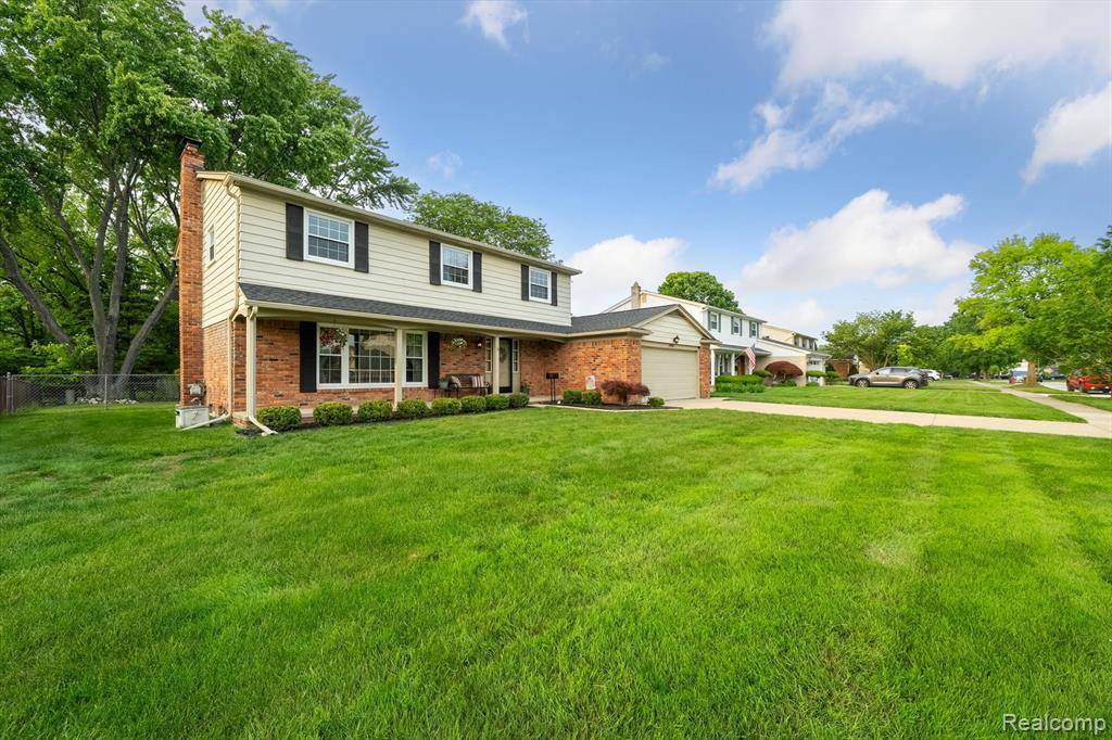 Livonia, MI 48154,38786 Lancaster Street