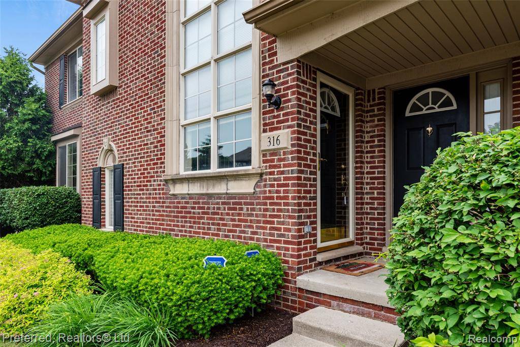 Canton, MI 48188,316 SHEFFIELD CRT