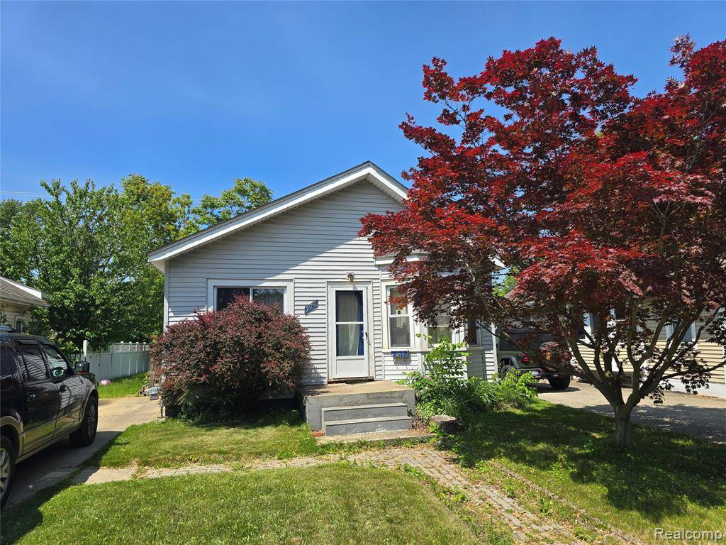 Clawson, MI,104 Charlevoix Street
