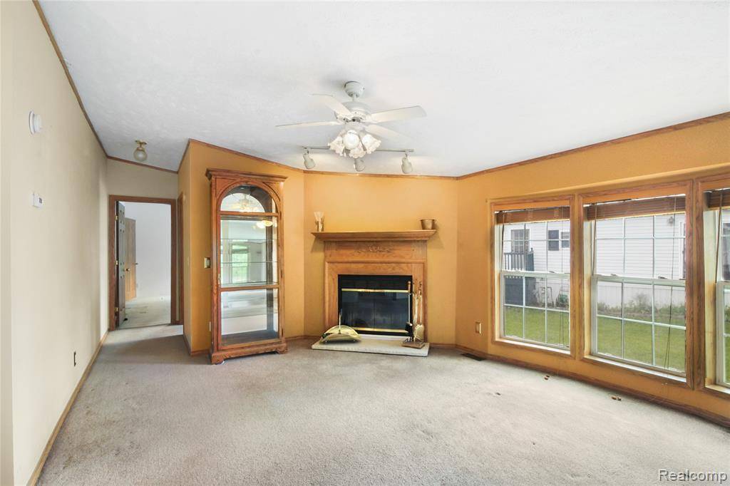 Newport, MI 48166,2074 Decoy Lane
