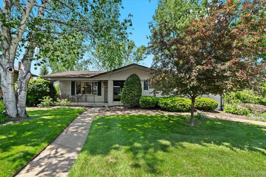 White Lake, MI,8876 Sandy Crest Drive