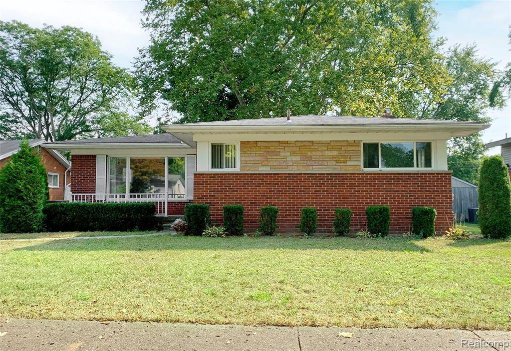 Livonia, MI 48152,19928 Weyher Street