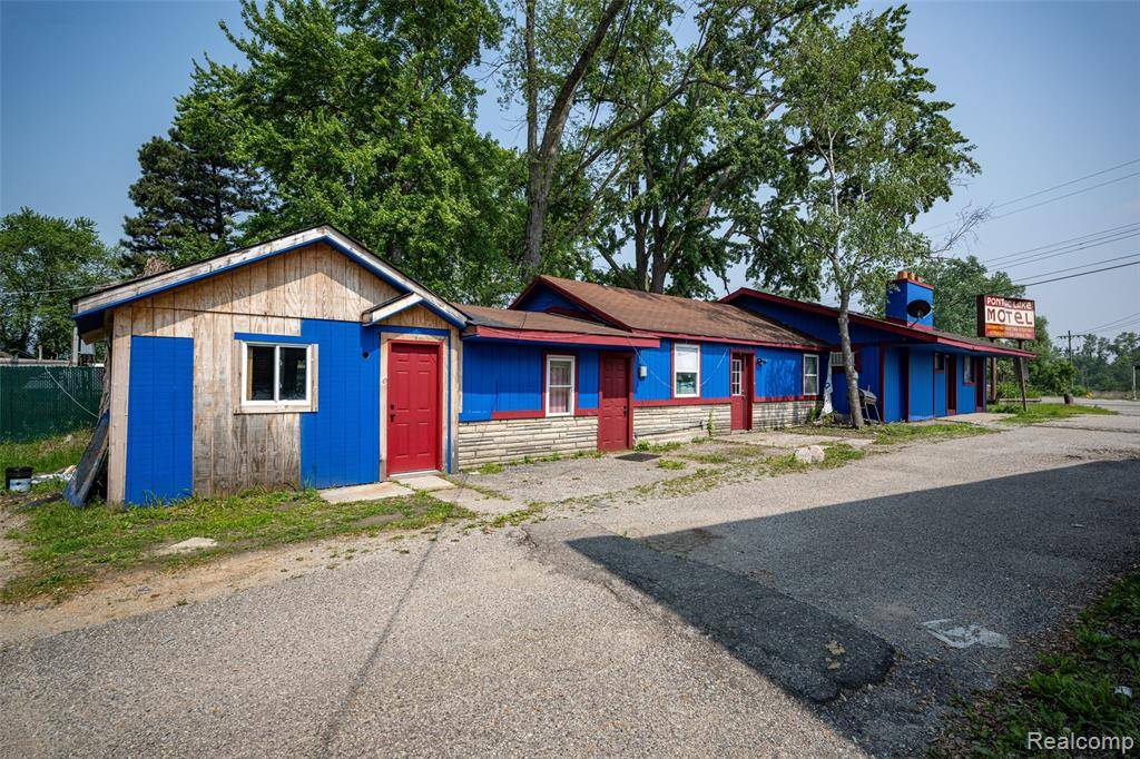 White Lake, MI,8230 Highland Road