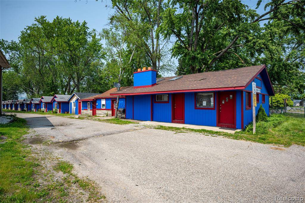White Lake, MI,8230 Highland Road
