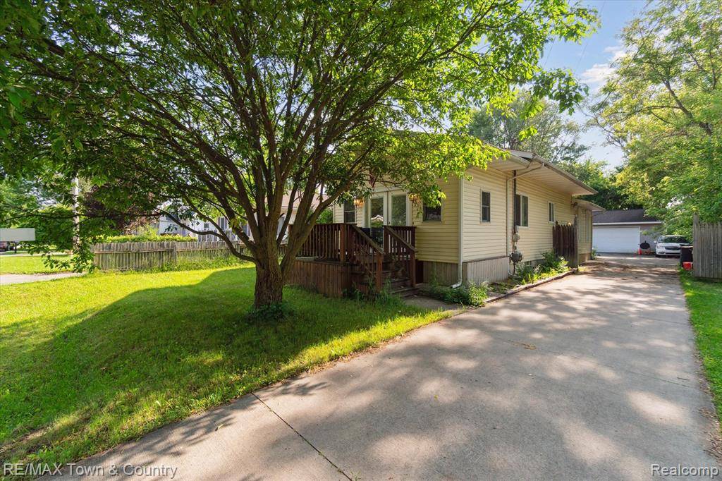 Flint, MI 48506,3244 Huggins Avenue