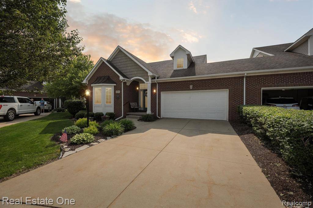 Highland, MI,446 Delmar Court