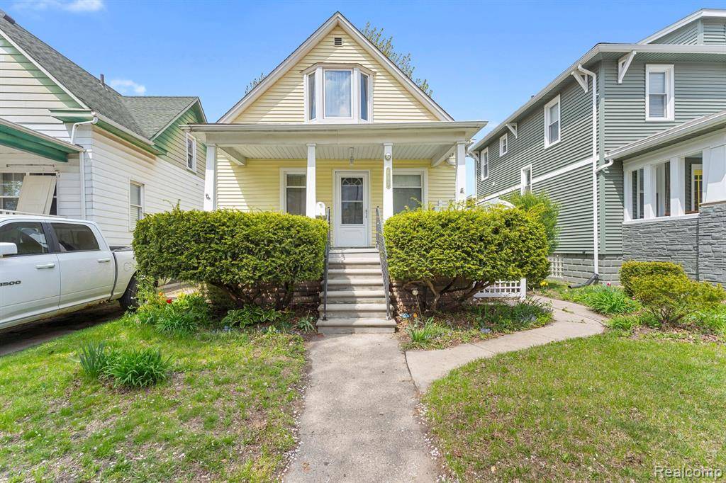 Wyandotte, MI 48192,512 POPLAR Street