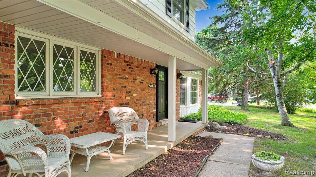 Rochester Hills, MI 48323,4301 Macqueen Drive