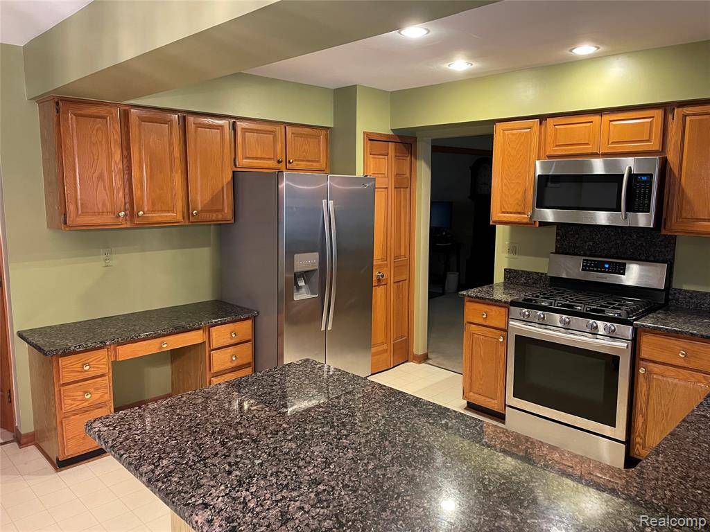Troy, MI 48085,5299 Cloister Drive