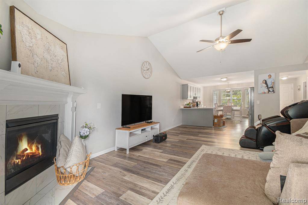 Howell, MI 48843,816 Nelsons Ridge Drive