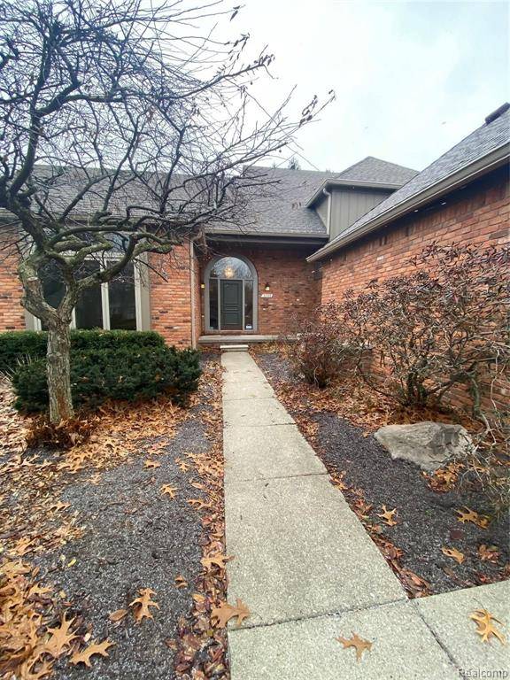 Rochester Hills, MI 48306,3235 PARKWOOD Drive