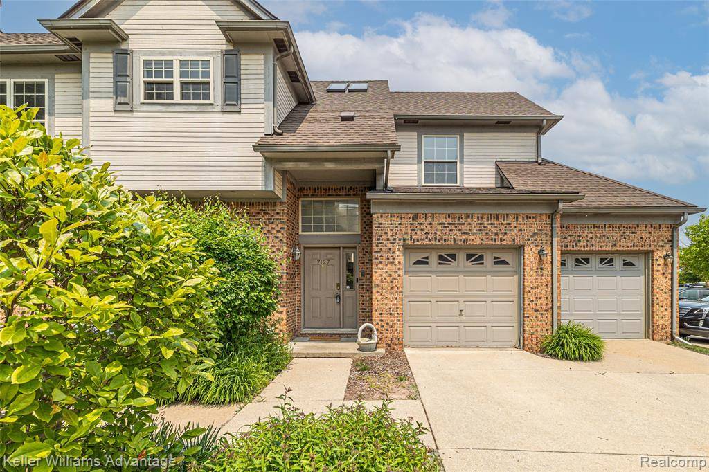 Canton, MI 48187,7127 Copper Creek Circle