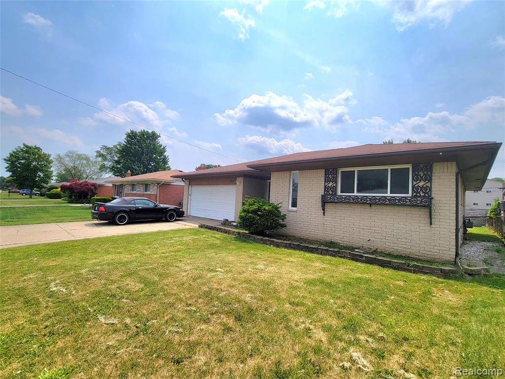 Warren, MI 48089,11618 Highland Drive