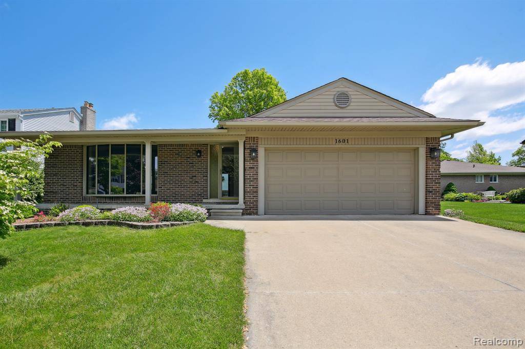 Trenton, MI 48183,1601 Trail Drive