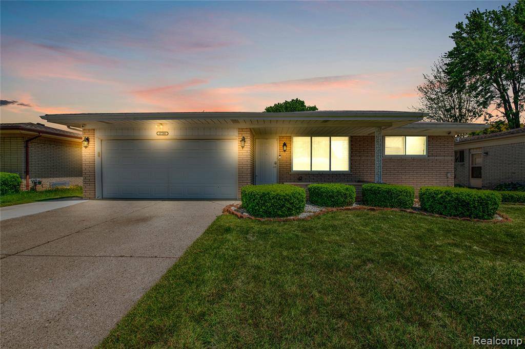 Sterling Heights, MI 48310,37288 Vernon Drive