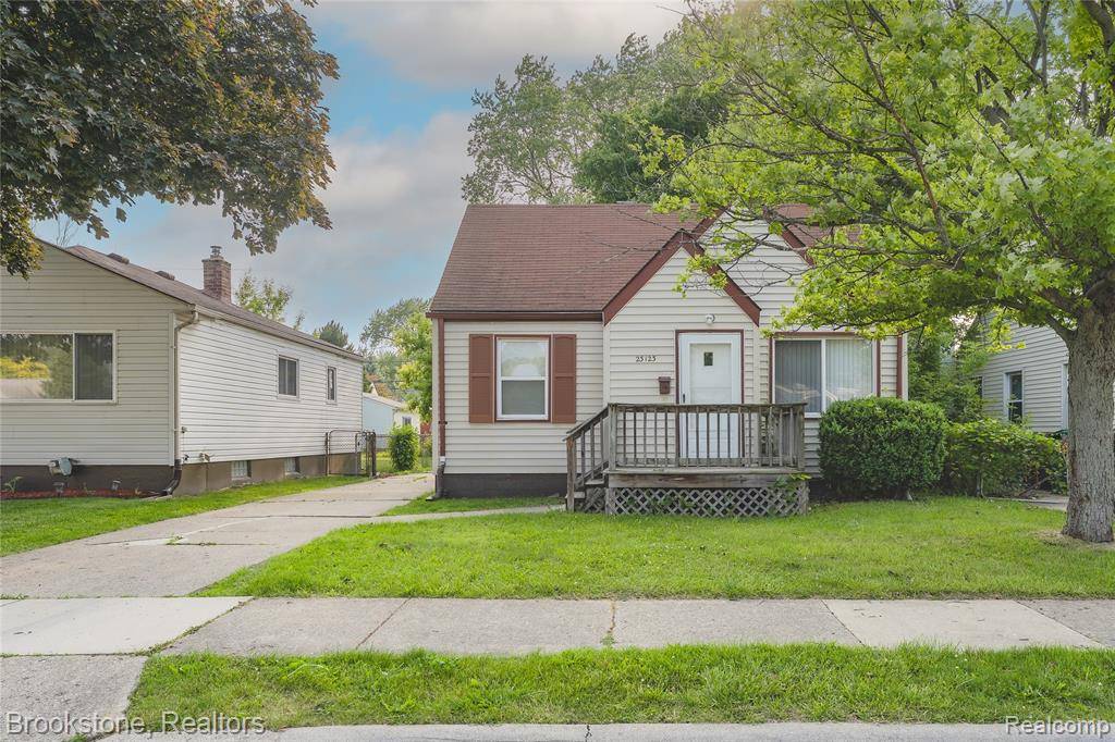 Eastpointe, MI 48021,23123 Lambrecht Avenue