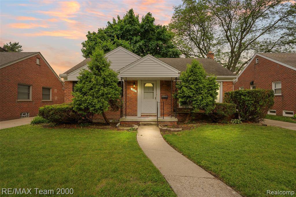 Dearborn, MI 48124,1443 BIRCHCREST Drive
