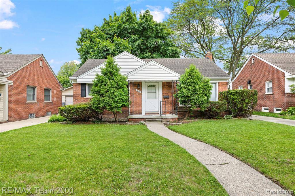 Dearborn, MI 48124,1443 BIRCHCREST Drive