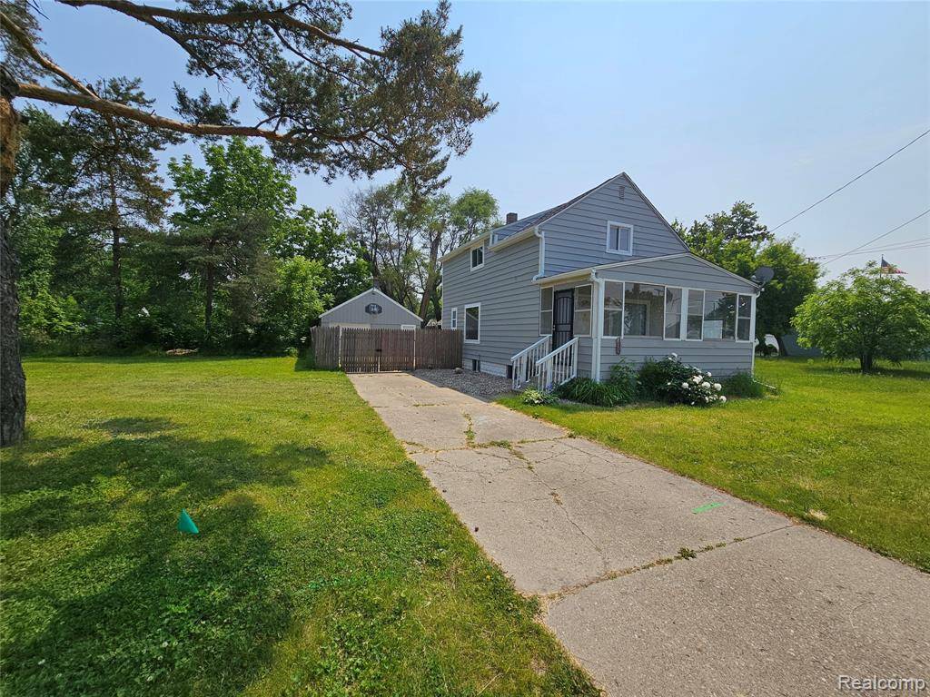 Grand Blanc, MI 48507,1073 W Bristol Road