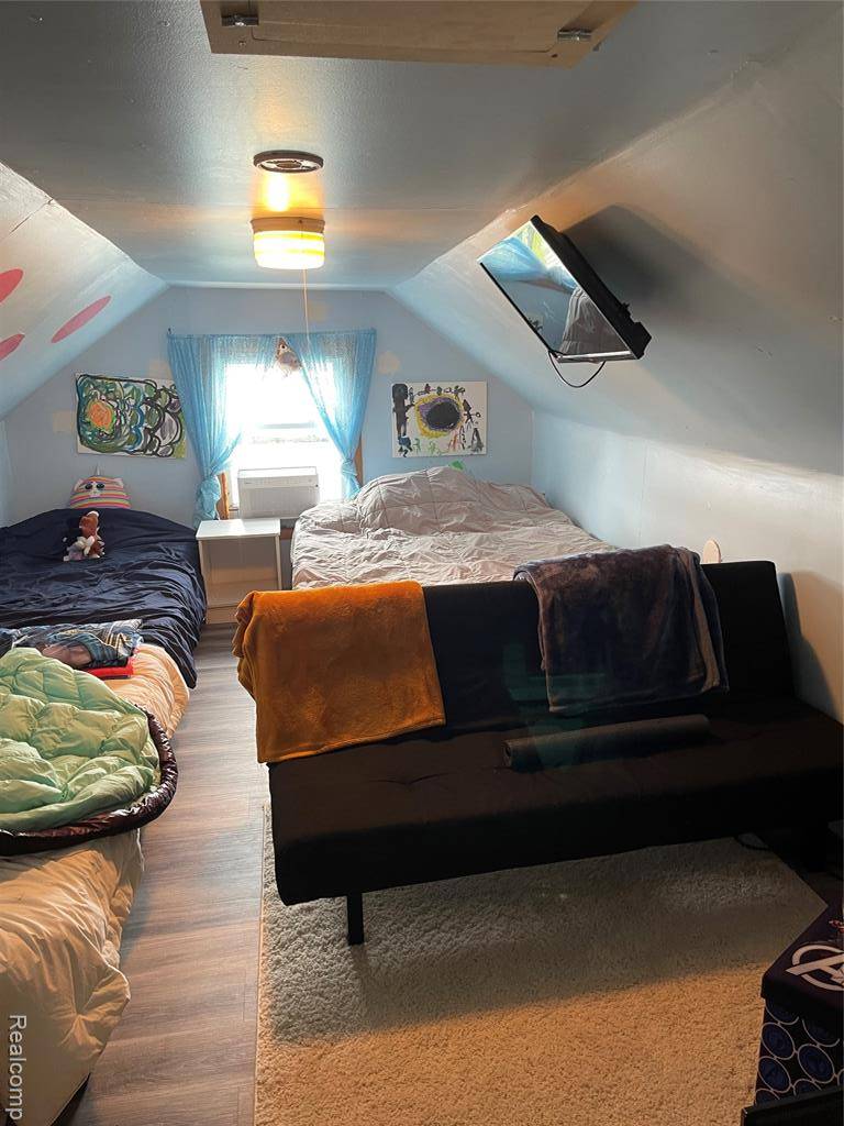 Lapeer, MI 48446,2074 Gray Park Drive