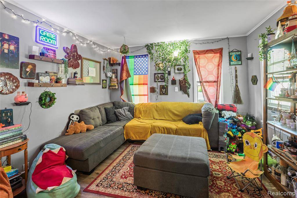 Port Huron, MI 48060,1012 8th Street