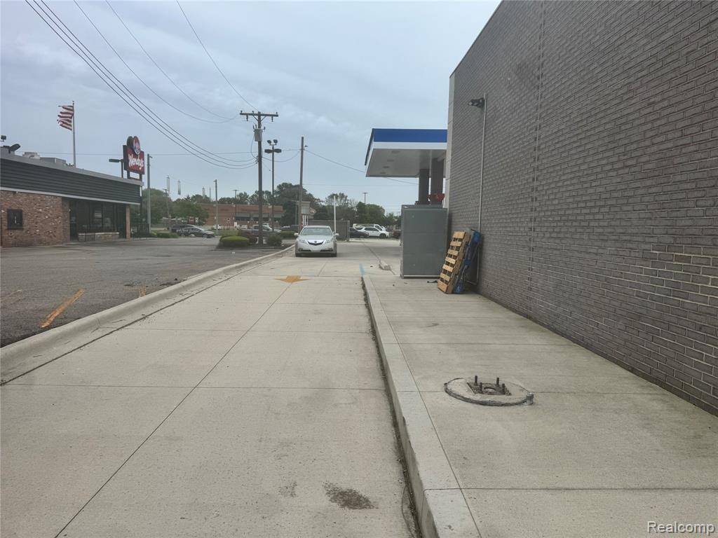 Dearborn, MI 48125,24010 Van Born Road