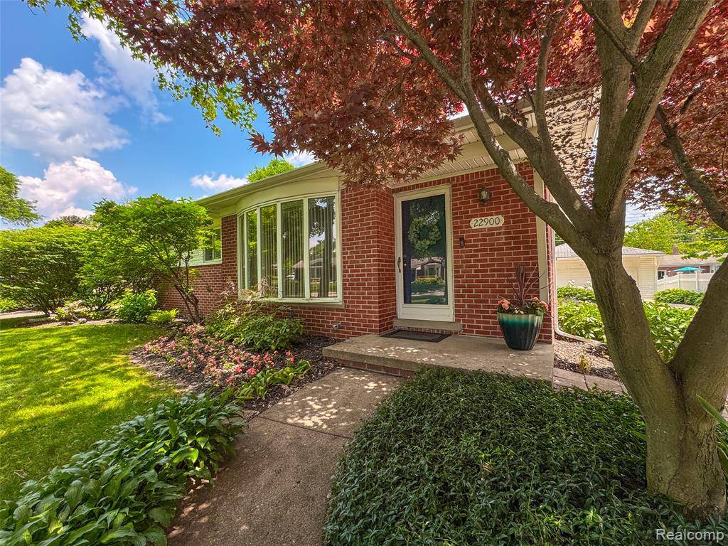 Farmington, MI 48336,22900 Frederick Avenue