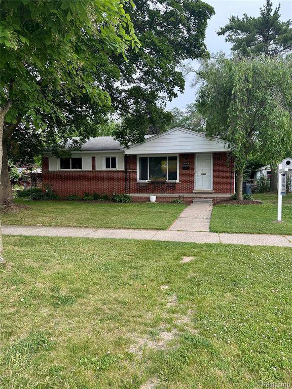 Livonia, MI 48150,31105 W Chicago Street
