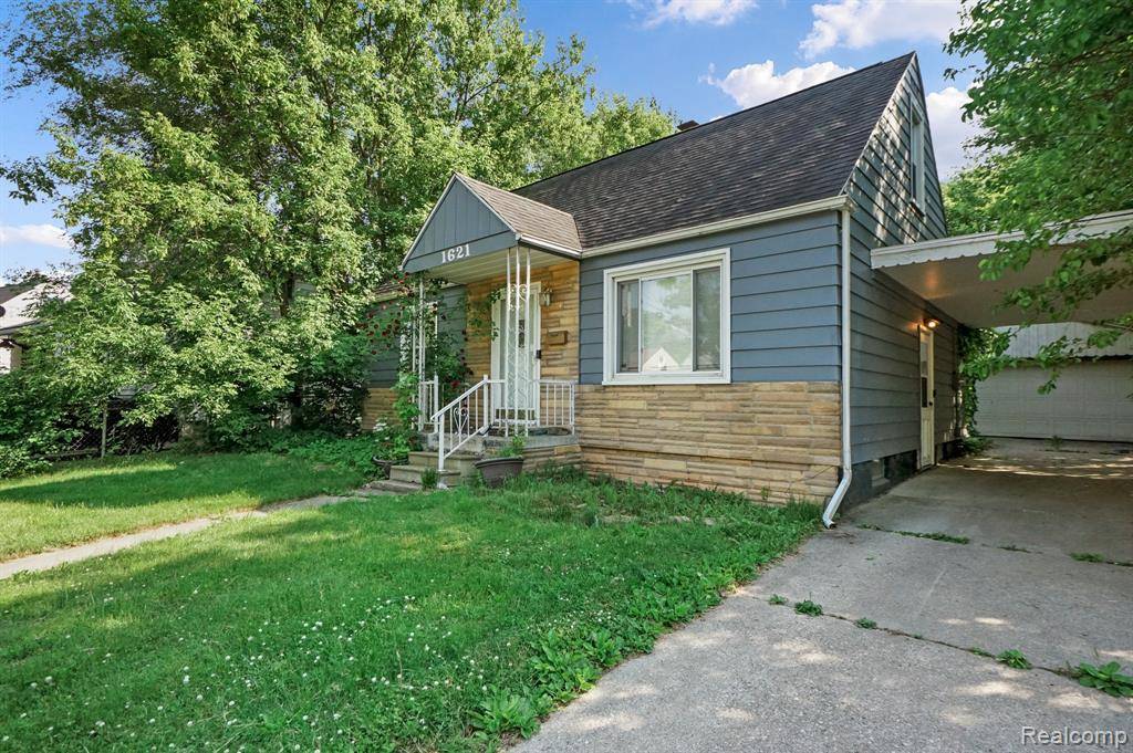 Flint, MI 48507,1621 GREENBROOK Lane