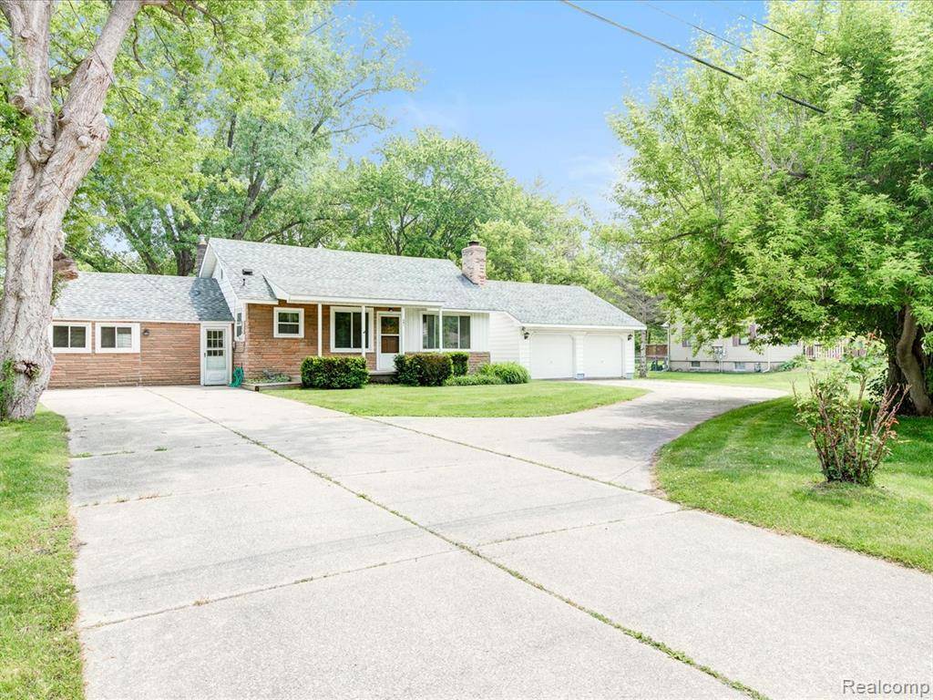 Marysville, MI 48040,641 Michigan Avenue