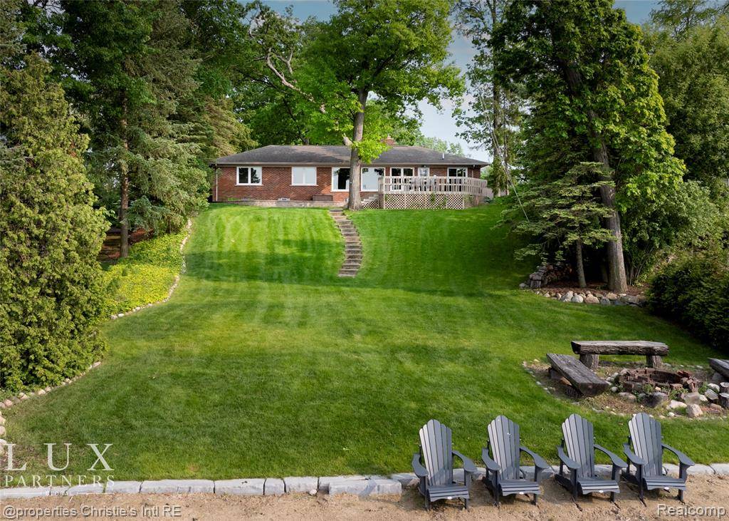 Bloomfield Hills, MI 48302,1700 Hamilton Drive