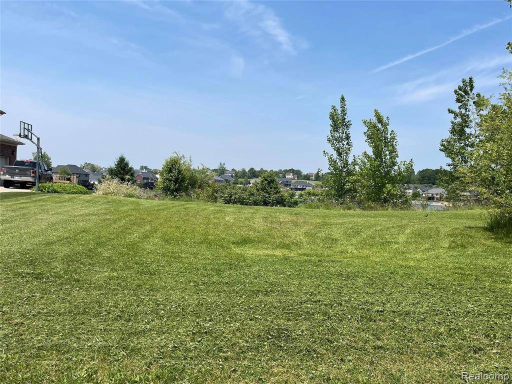 Oxford, MI 48371,1170 Glass Lake Circle