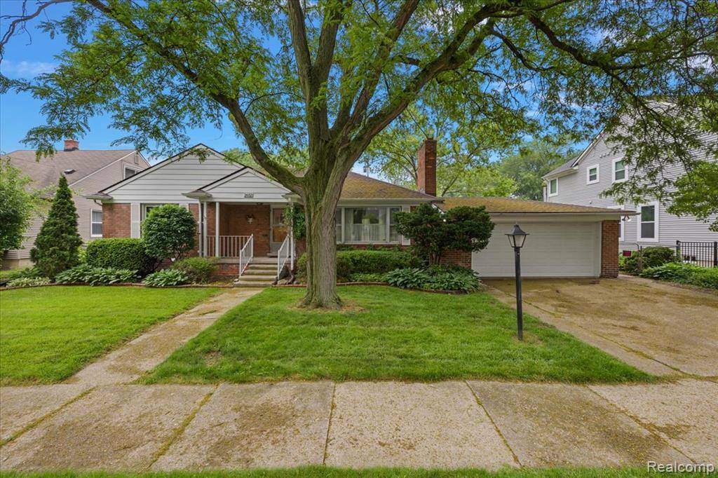 Berkley, MI 48072,2652 Buckingham Avenue