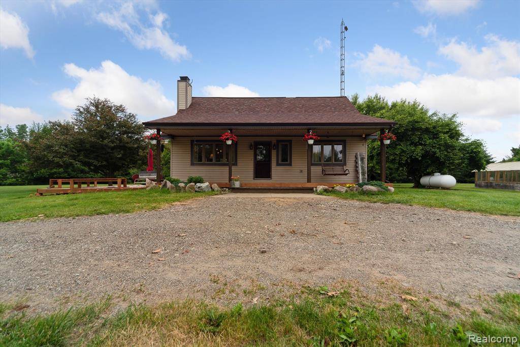 Fowlerville, MI 48836,9808 Crofoot Road